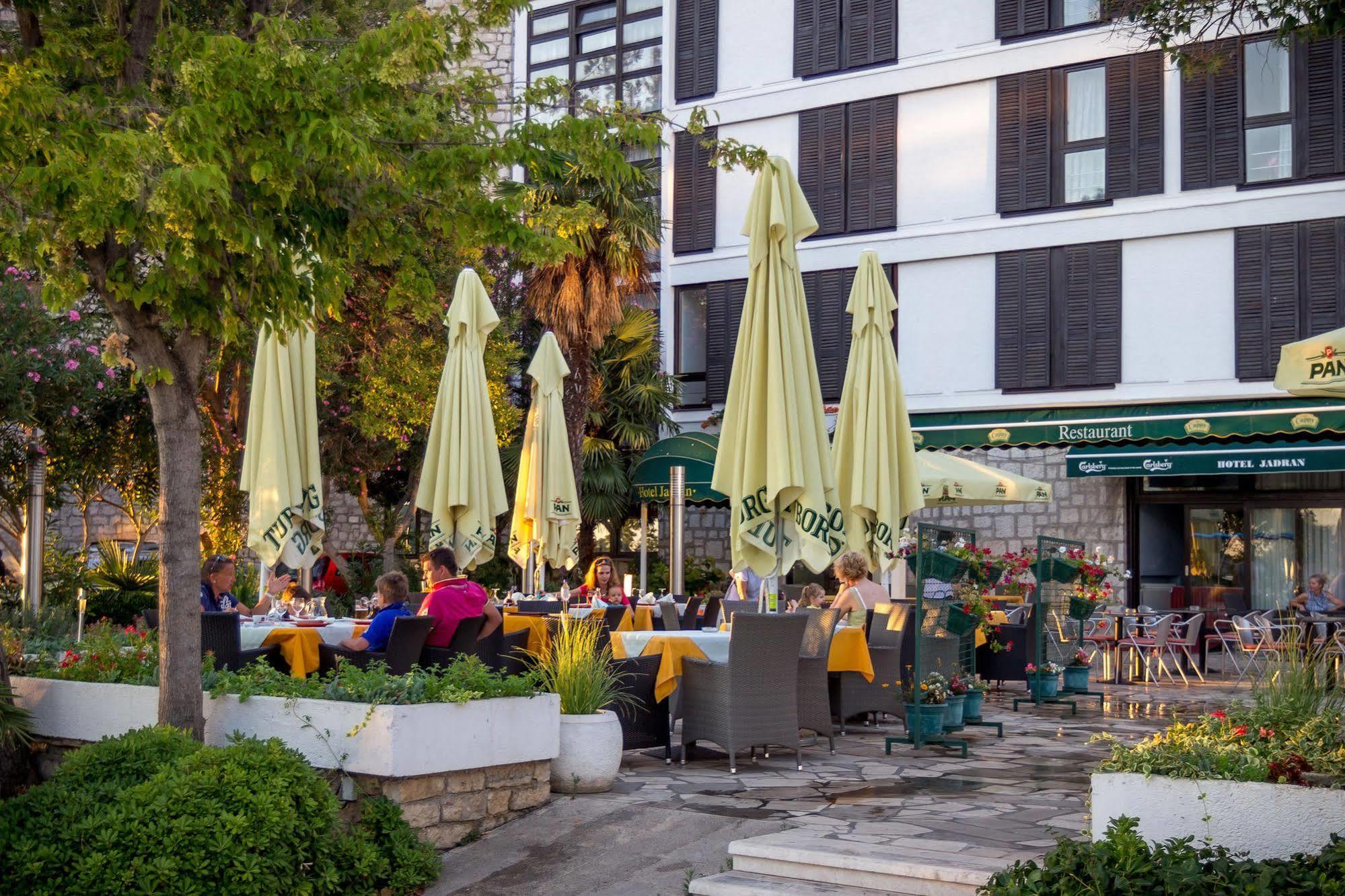 Hotel Jadran Šibenik Bagian luar foto